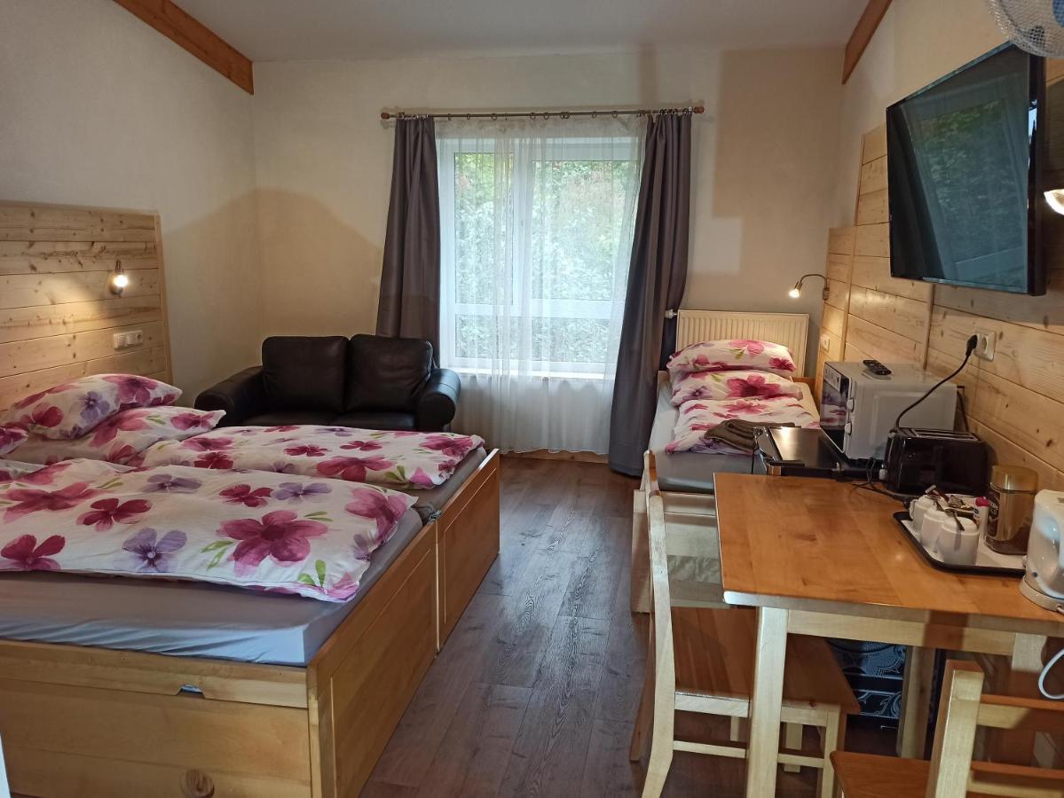 Max Motel Hinterzhof Bagian luar foto